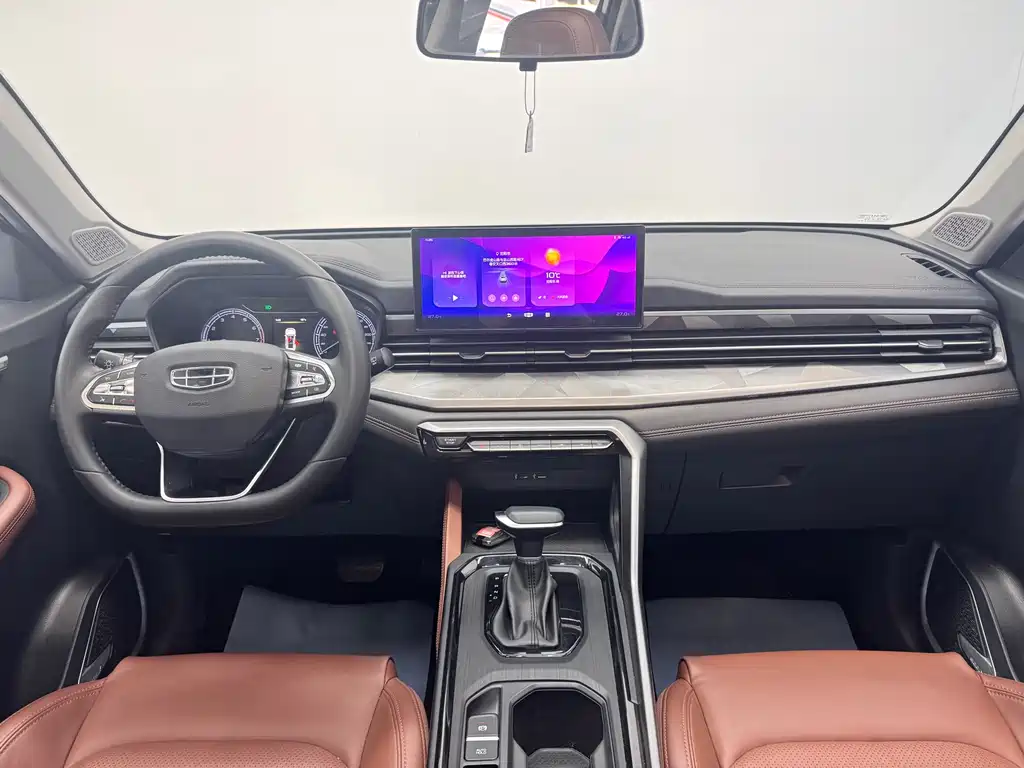 Geely Vision X6 2022 — фото 15