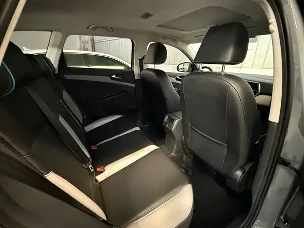 Jetta VS5 2023