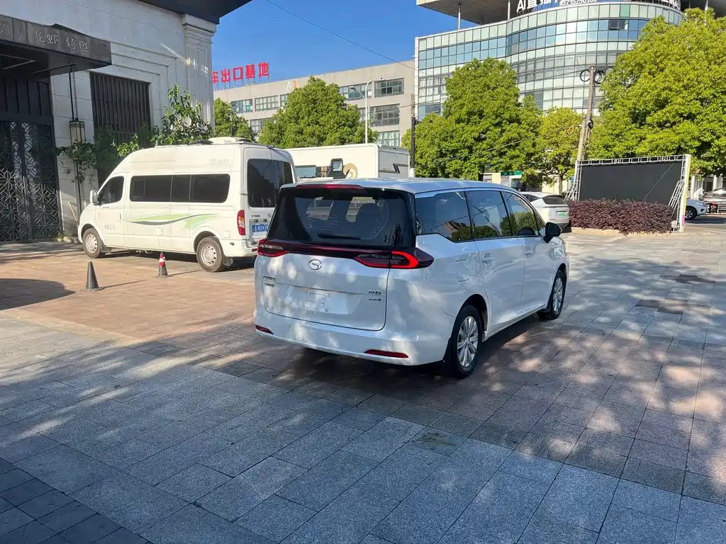 GAC Motor Trumpchi M6 2021 — фото 16