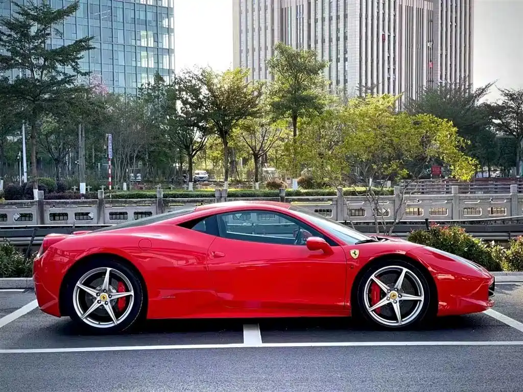 Ferrari 458 2014 — фото 4