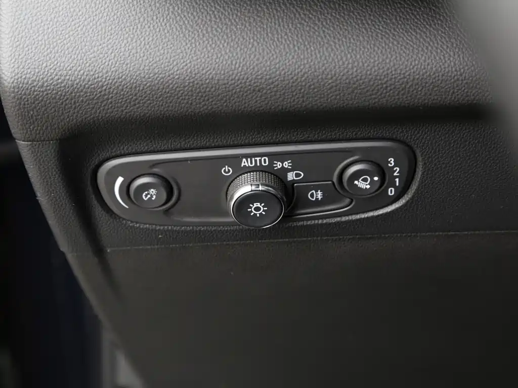 Buick Envision Plus 2022 — фото 13
