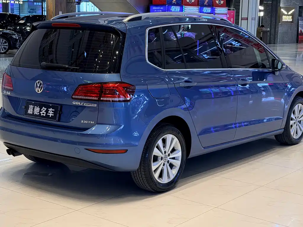 Volkswagen Golf Sportsvan 2018 — фото 8