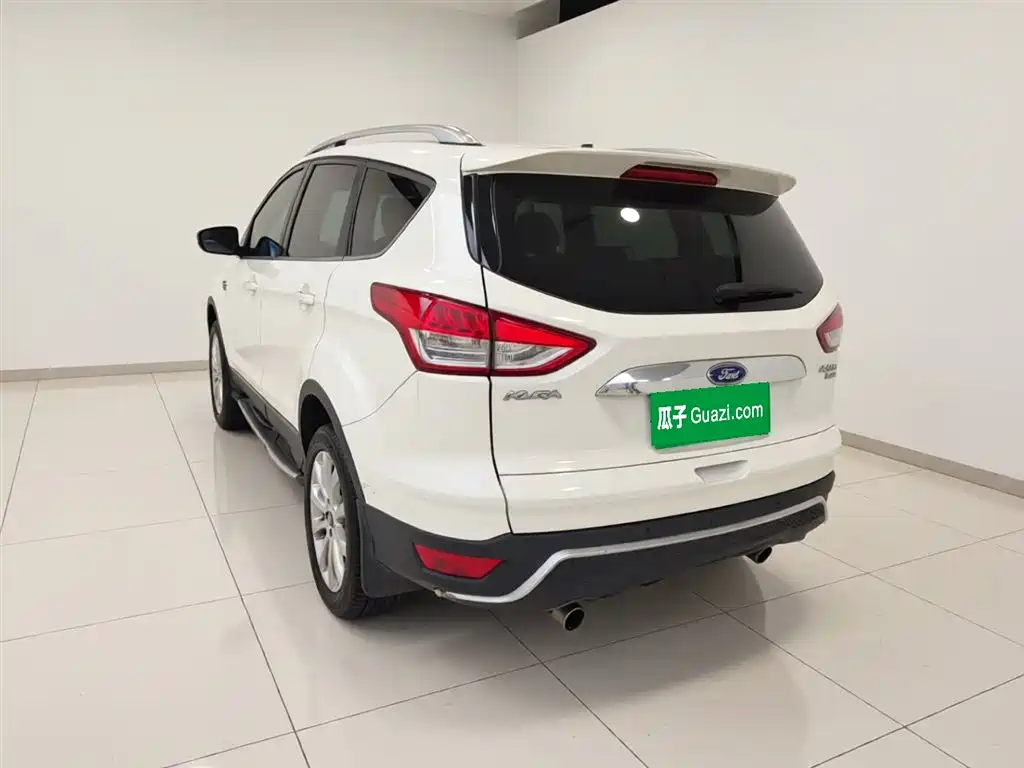 Ford Kuga 2016 — фото 5