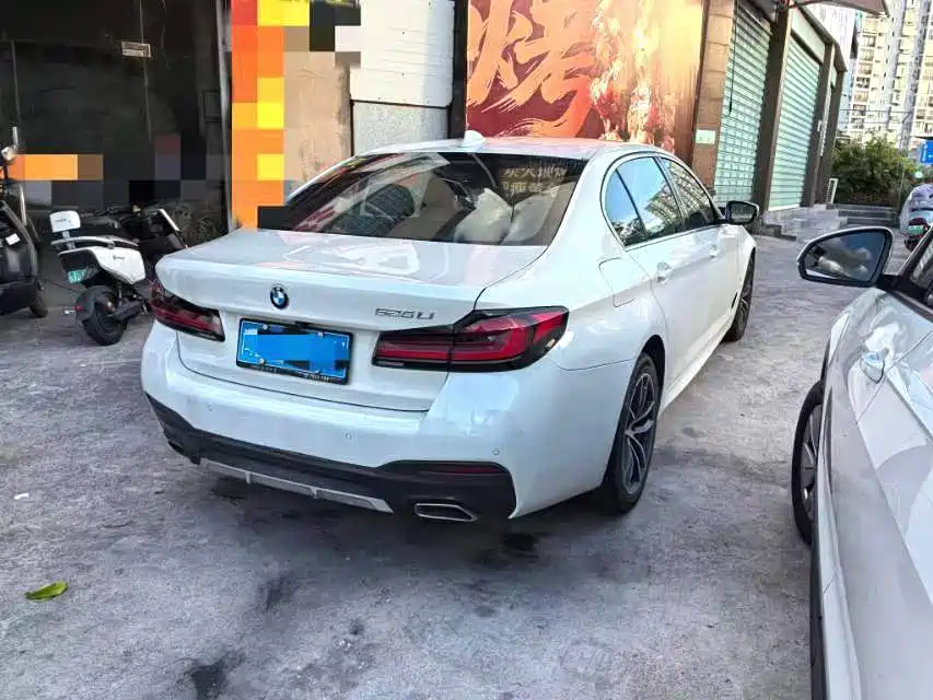 BMW 5 Series 2022