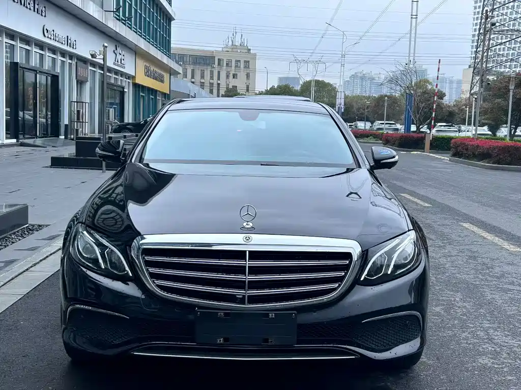 Mercedes-Benz E-Class 2020 — фото 2