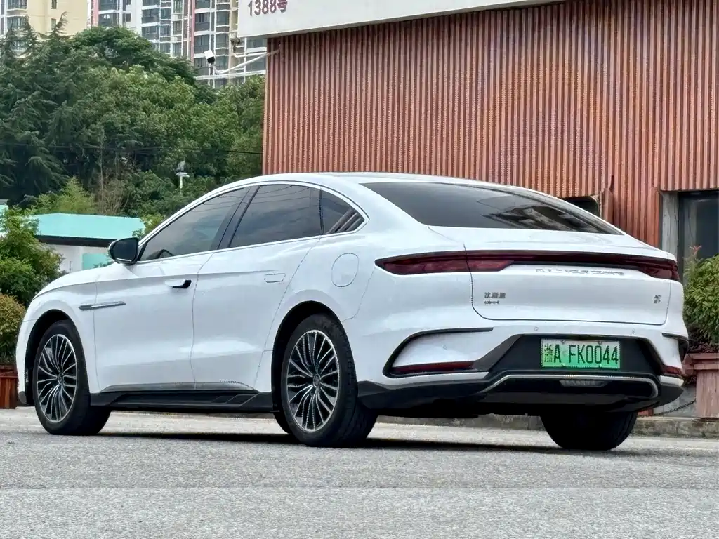 BYD Han 2023 — фото 4