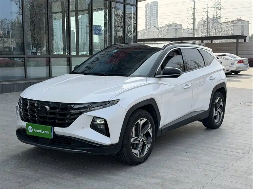 Hyundai Tucson 2021 — фото 1