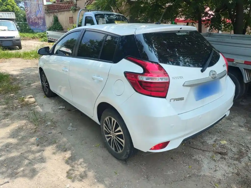 Toyota Yaris L 2020