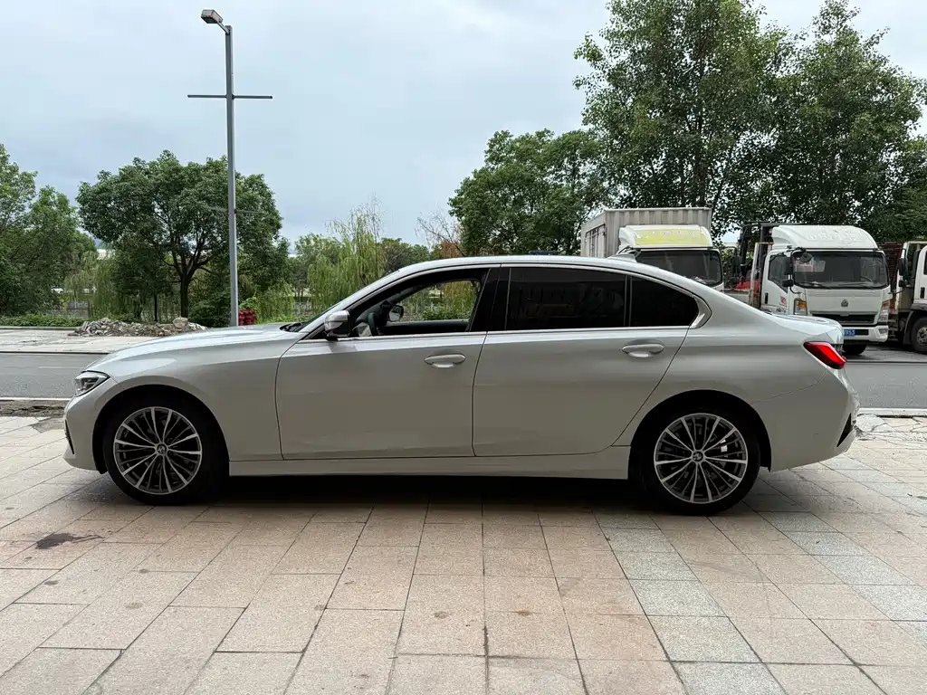 BMW 3 Series 2019