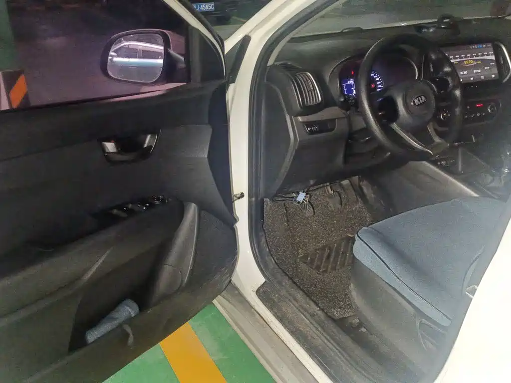 Kia KX3 2016 — фото 12