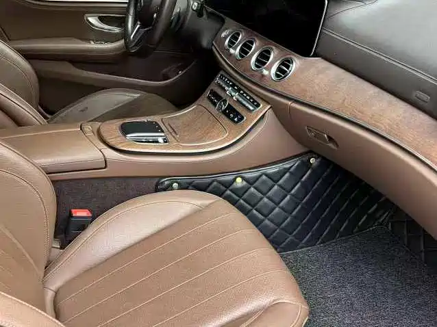 Mercedes-Benz E-Class 2020 — фото 5