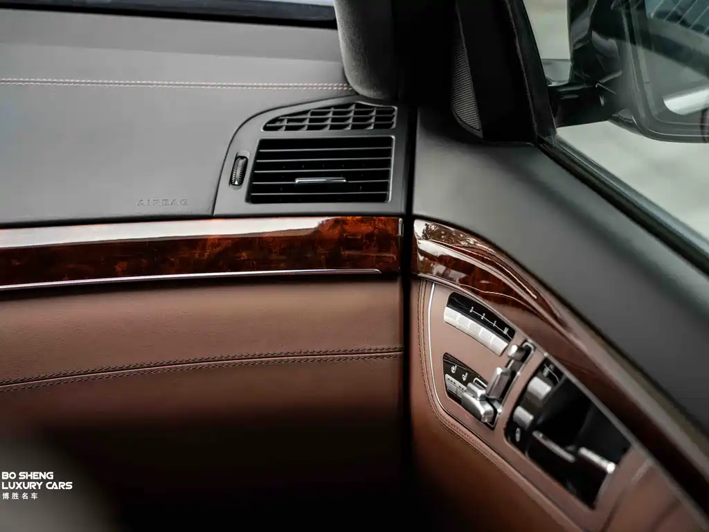 Mercedes-Benz S-Class 2011 — фото 26
