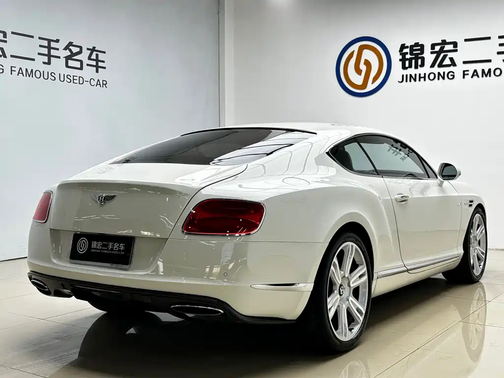 Bentley Continental 2012 — фото 23