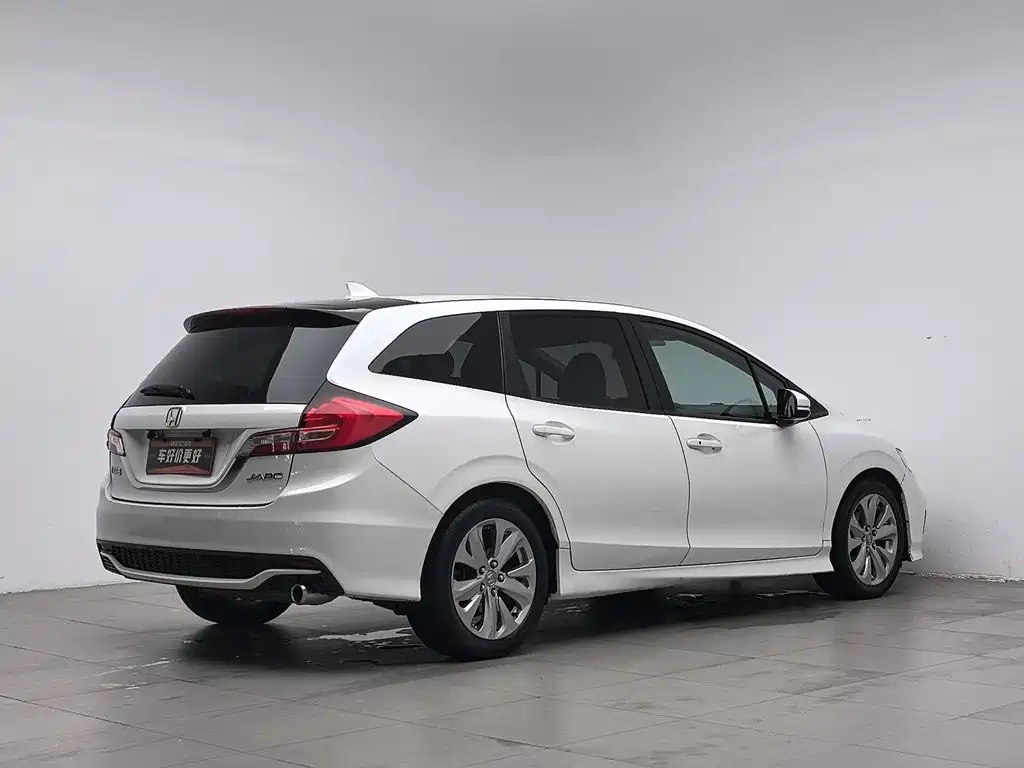 Honda Jade 2017 — фото 2