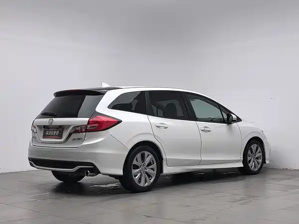Honda Jade 2017
