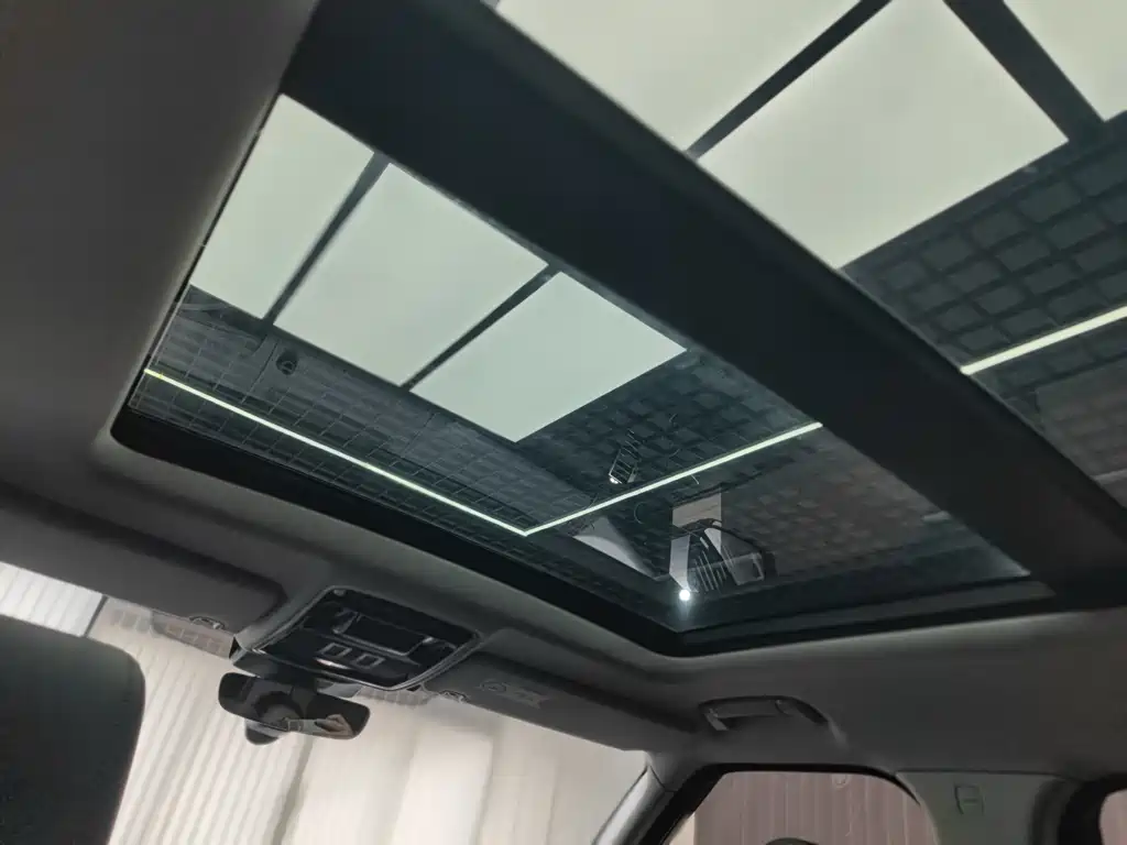 Land Rover Range Rover 2019 — фото 15