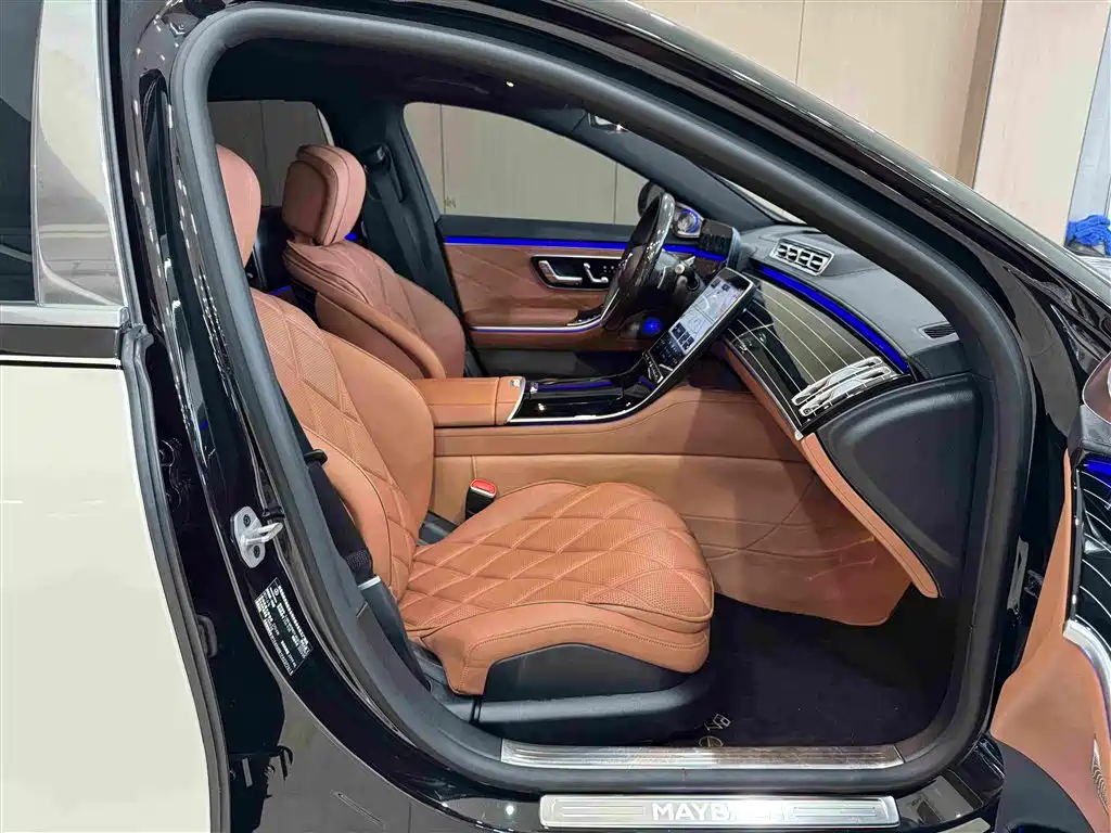 Mercedes-Benz Maybach S-Class 2023 — фото 9