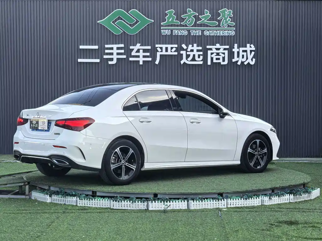 Mercedes-Benz A-Class 2023 — фото 21