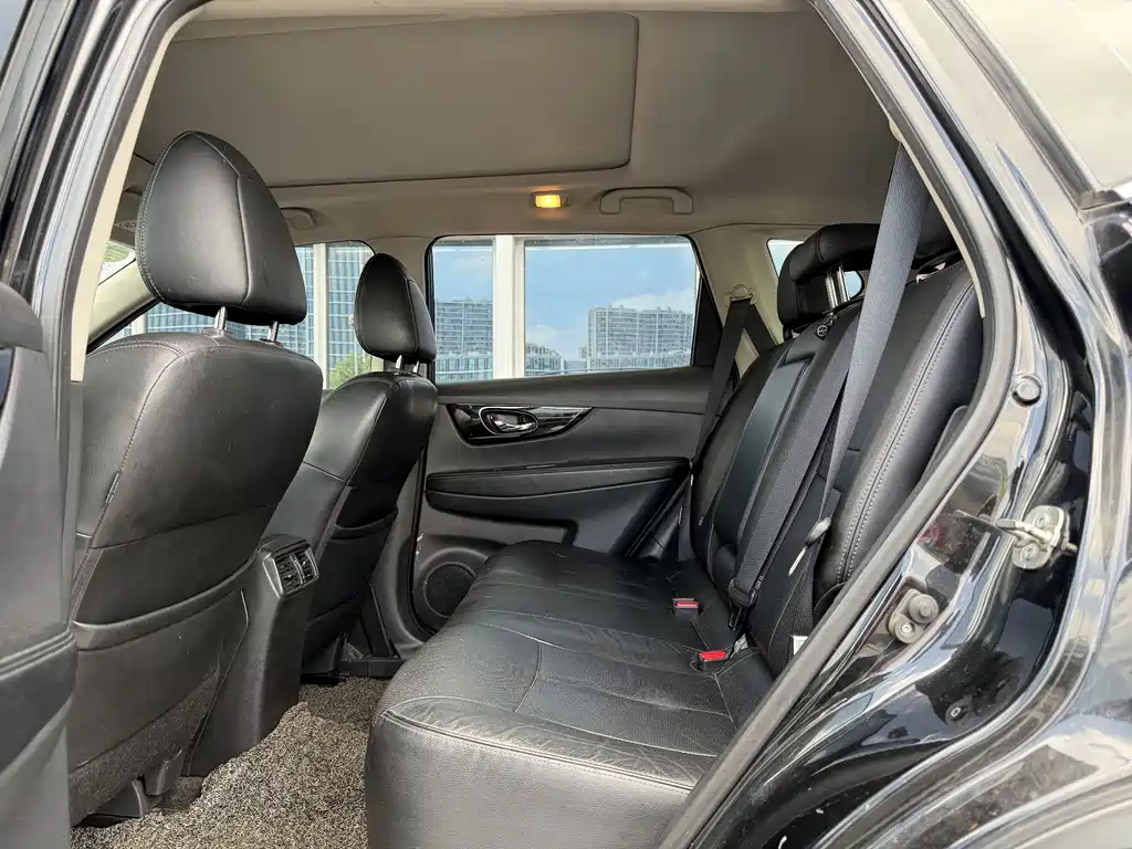 Nissan X-Trail 2020 — фото 11