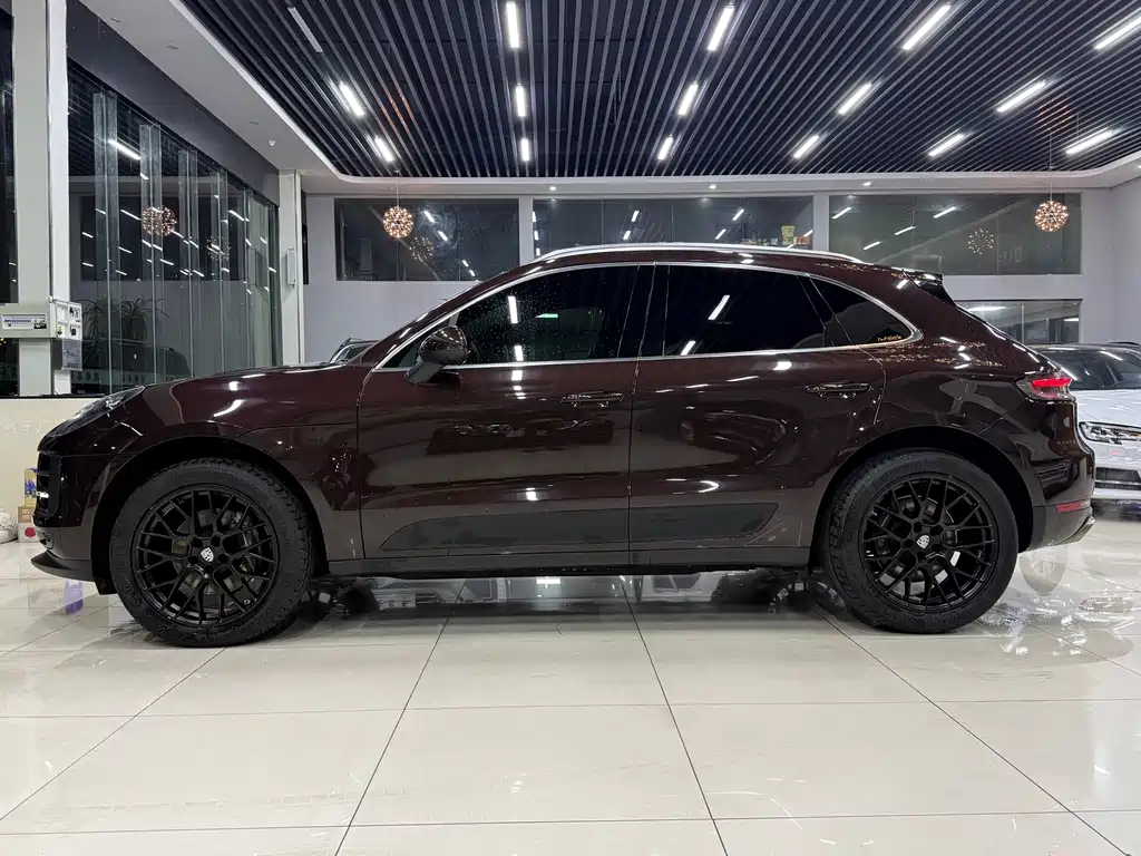 Porsche Macan 2020 — фото 4