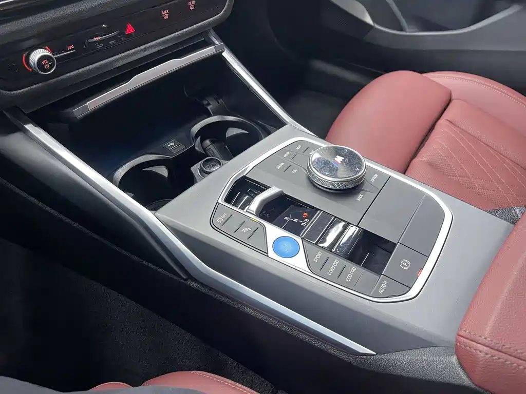 BMW i3 2025 — фото 12