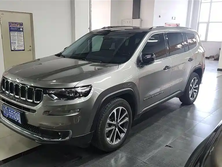 Jeep Grand Commander 2019 — фото 1