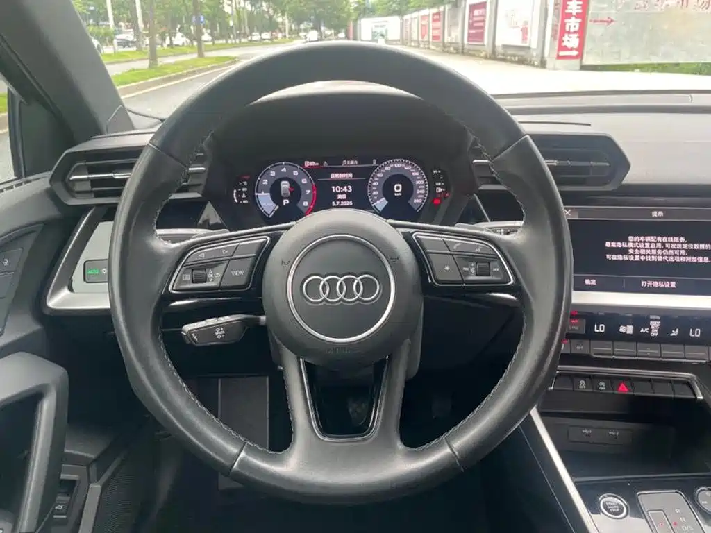 Audi A3 2023 — фото 14