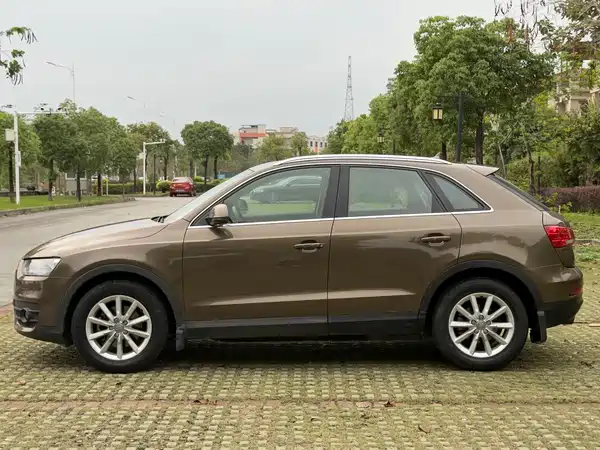 Audi Q3 2015