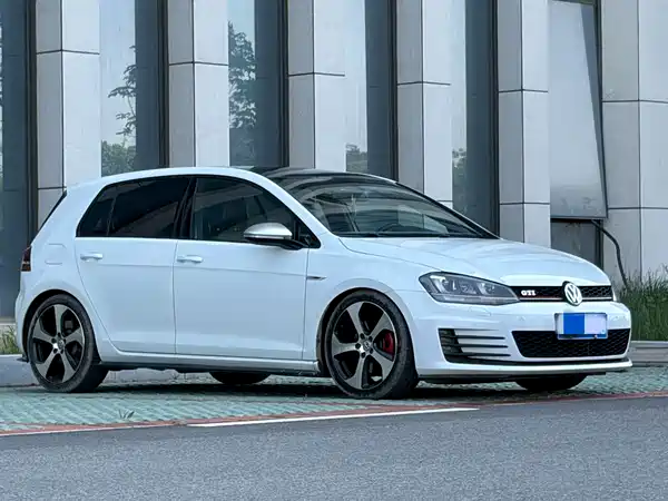 Volkswagen Golf GTI 2016