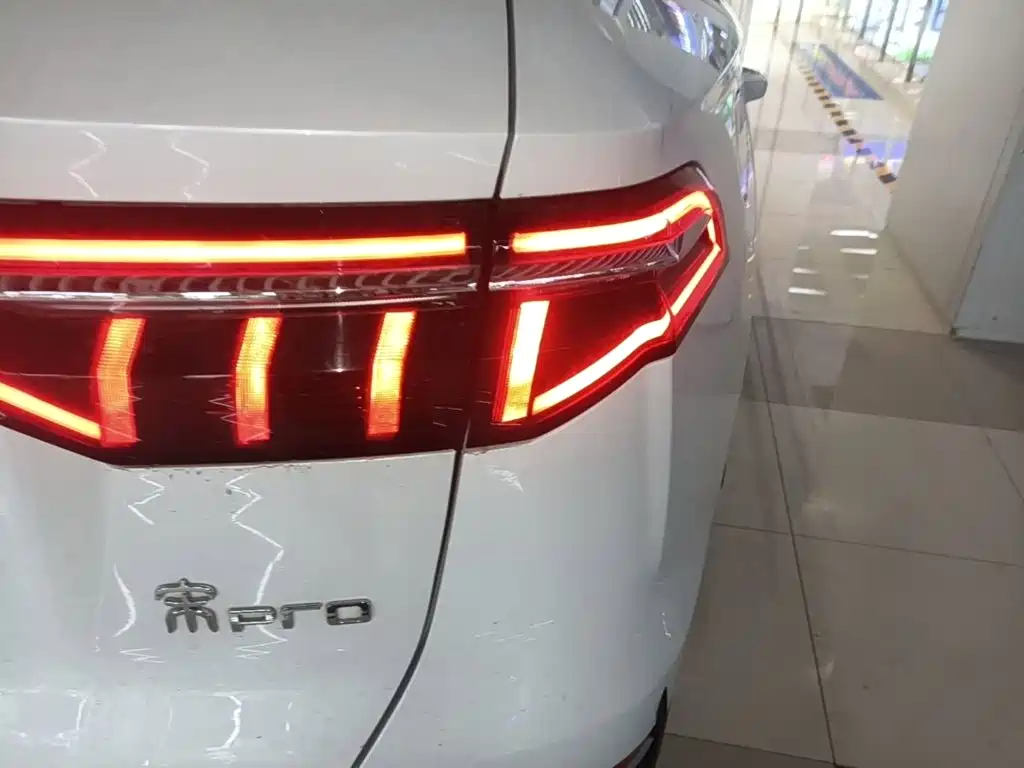 BYD Song Pro New Energy 2022 — фото 8