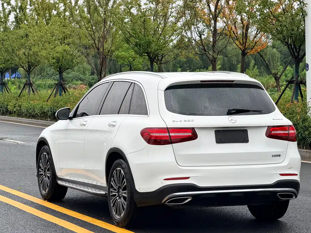 Mercedes-Benz GLC 2018 — фото 9