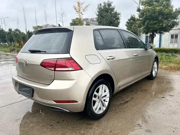 Volkswagen Golf 2019