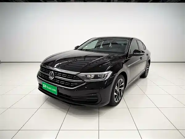 Volkswagen Sagitar 2023
