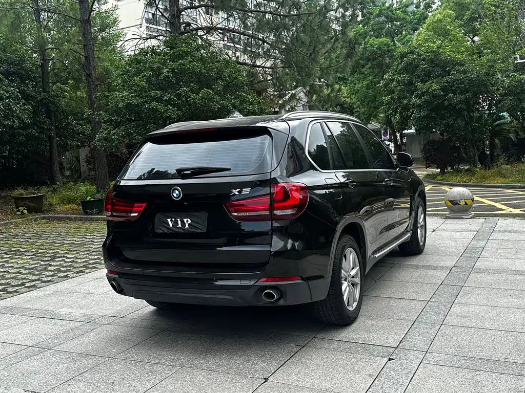 BMW X5 2018 — фото 14