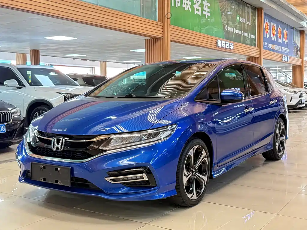 Honda Jade 2017 — фото 1