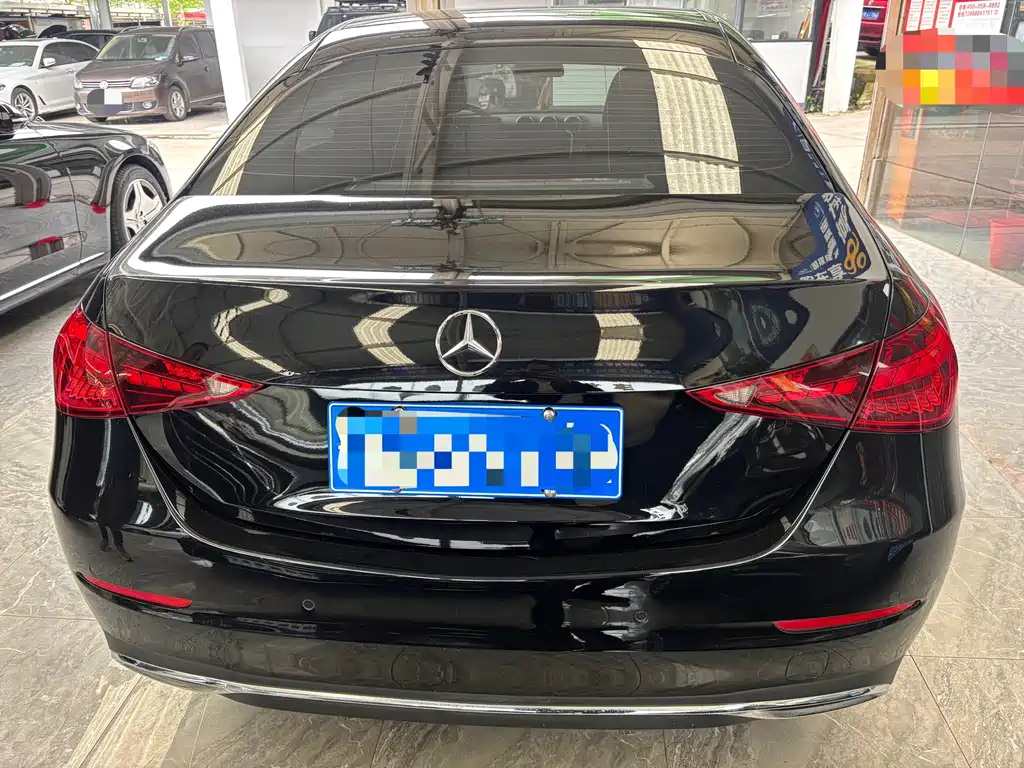 Mercedes-Benz C-Class 2023 — фото 15