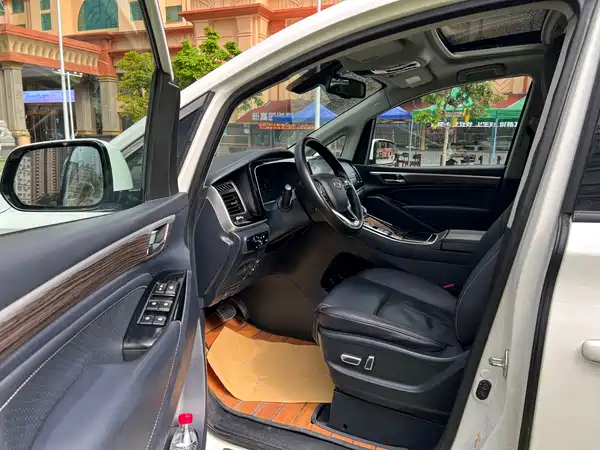 GAC Trumpchi M8 2021