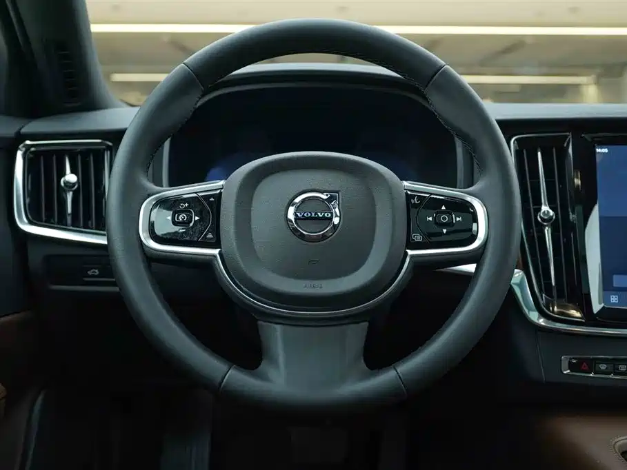 Volvo S90 PHEV 2026 — фото 18