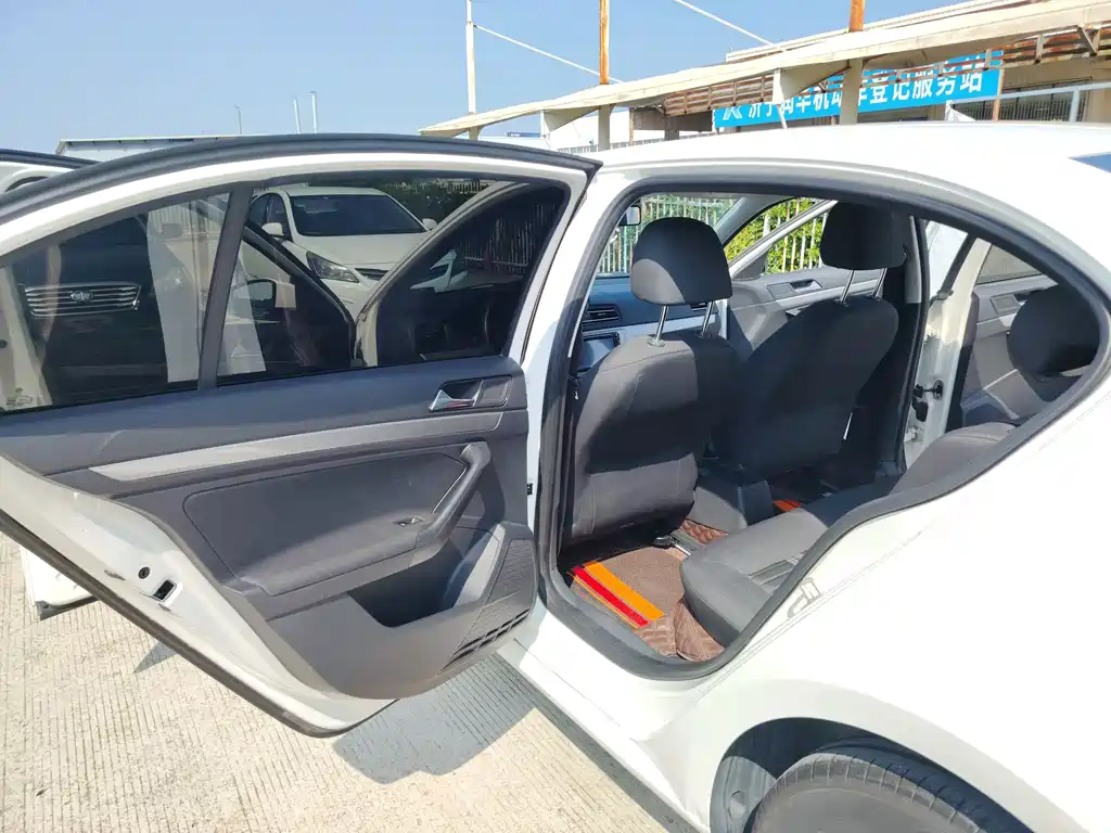 Volkswagen Lavida 2020