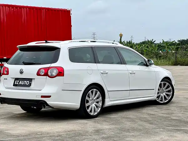 Volkswagen Passat 2011