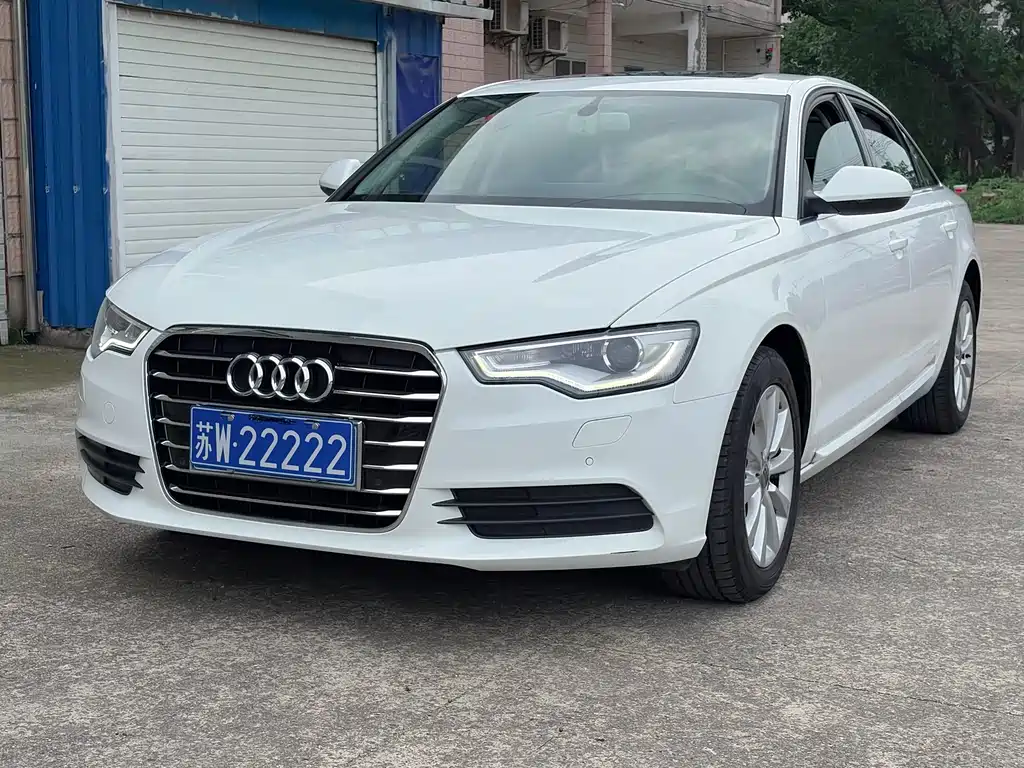 Audi A6L 2015 — фото 1