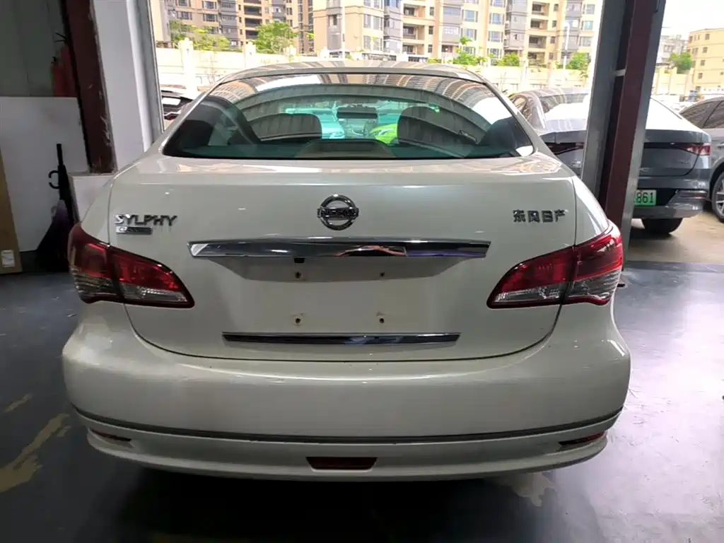 Nissan Sylphy 2017 — фото 6