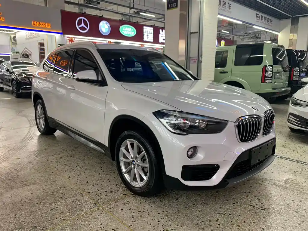 BMW X1 2019 — фото 2