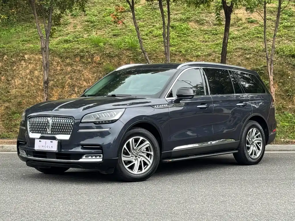Lincoln Aviator 2021 — фото 1