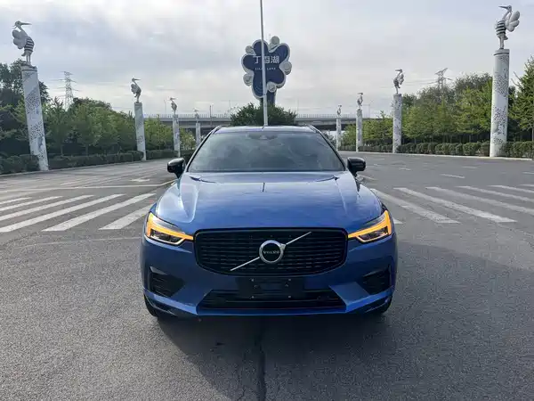 Volvo XC60 2021