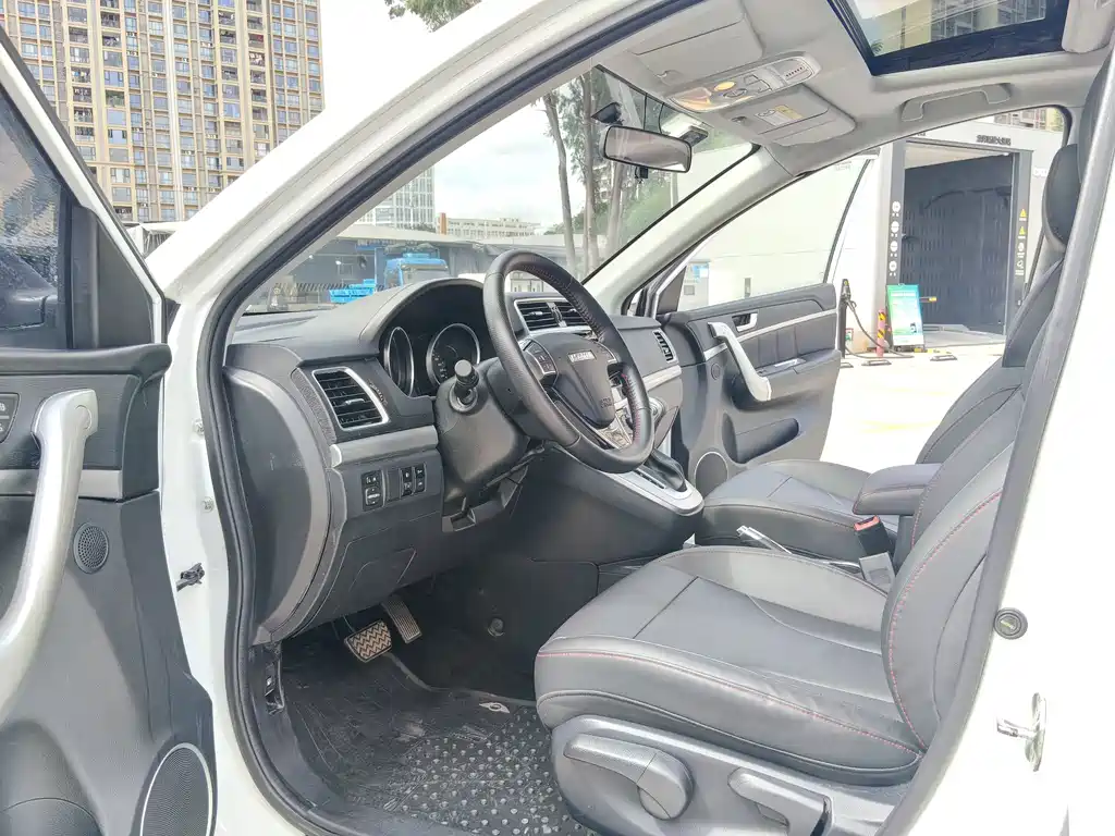 Haval M6 2019 — фото 15
