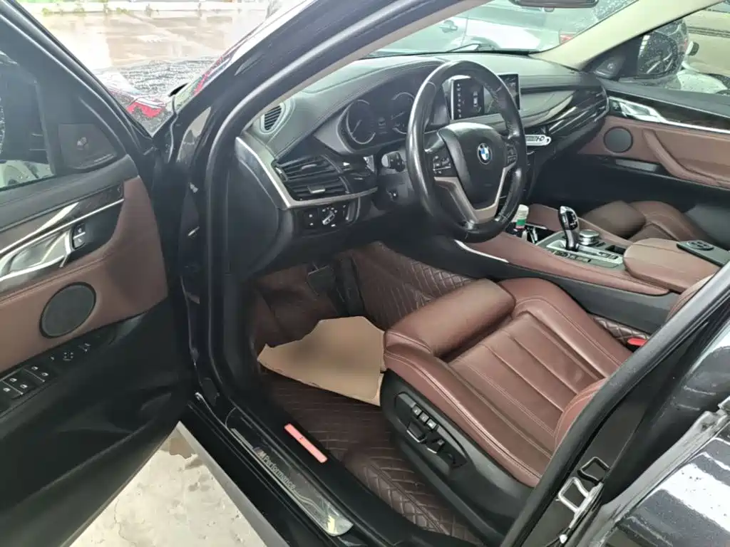 BMW X6 2018 — фото 16