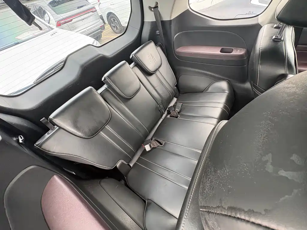GAC Motor Trumpchi M6 2023 — фото 10
