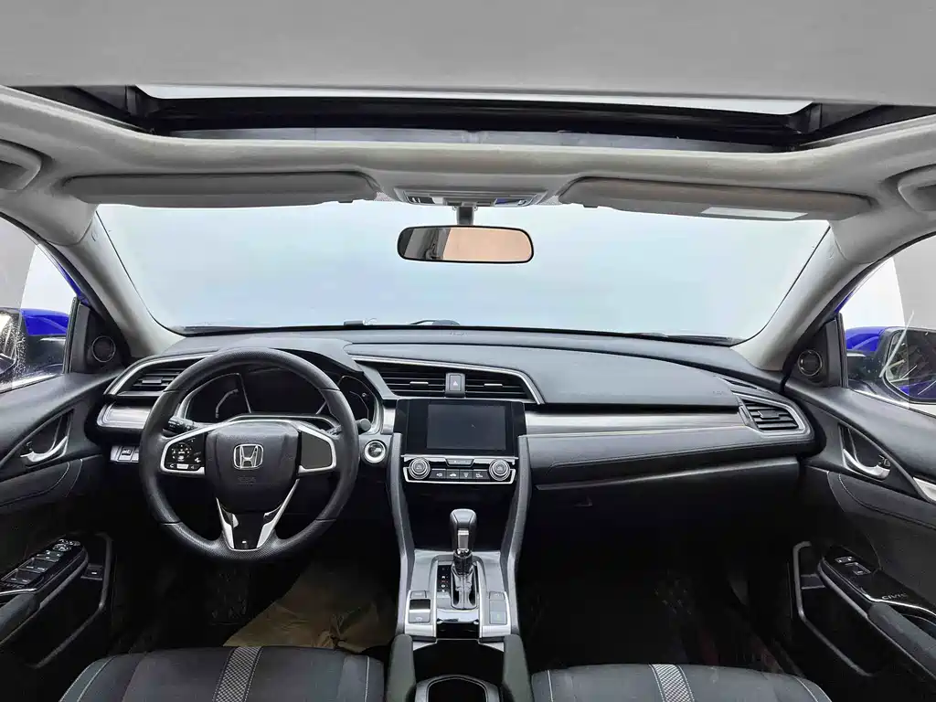 Honda Civic 2022 — фото 13