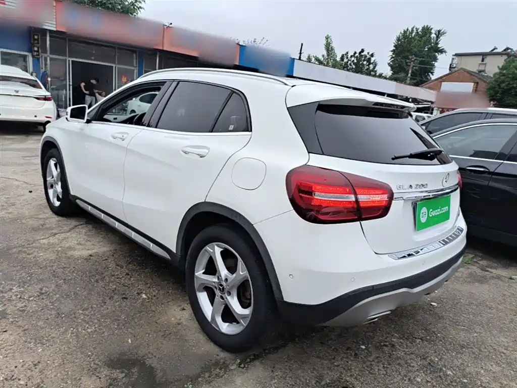 Mercedes-Benz GLA 2018 — фото 5